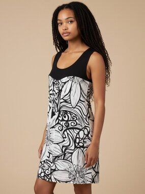 Young At Heart Medium Black And White Floral Sleeveless Dress Size M